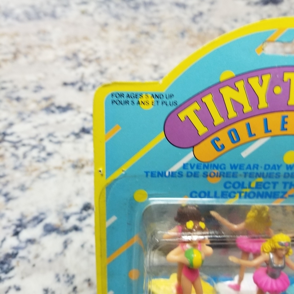 Beach Volleyball Ballerina Tennis Player Toy Doll Figures - Picture 12 of 15